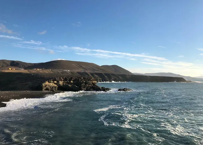 Felix Met Private Pool! فيلة *