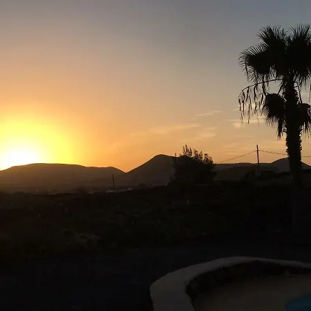 Felix Met Private Pool! Vila Lajares